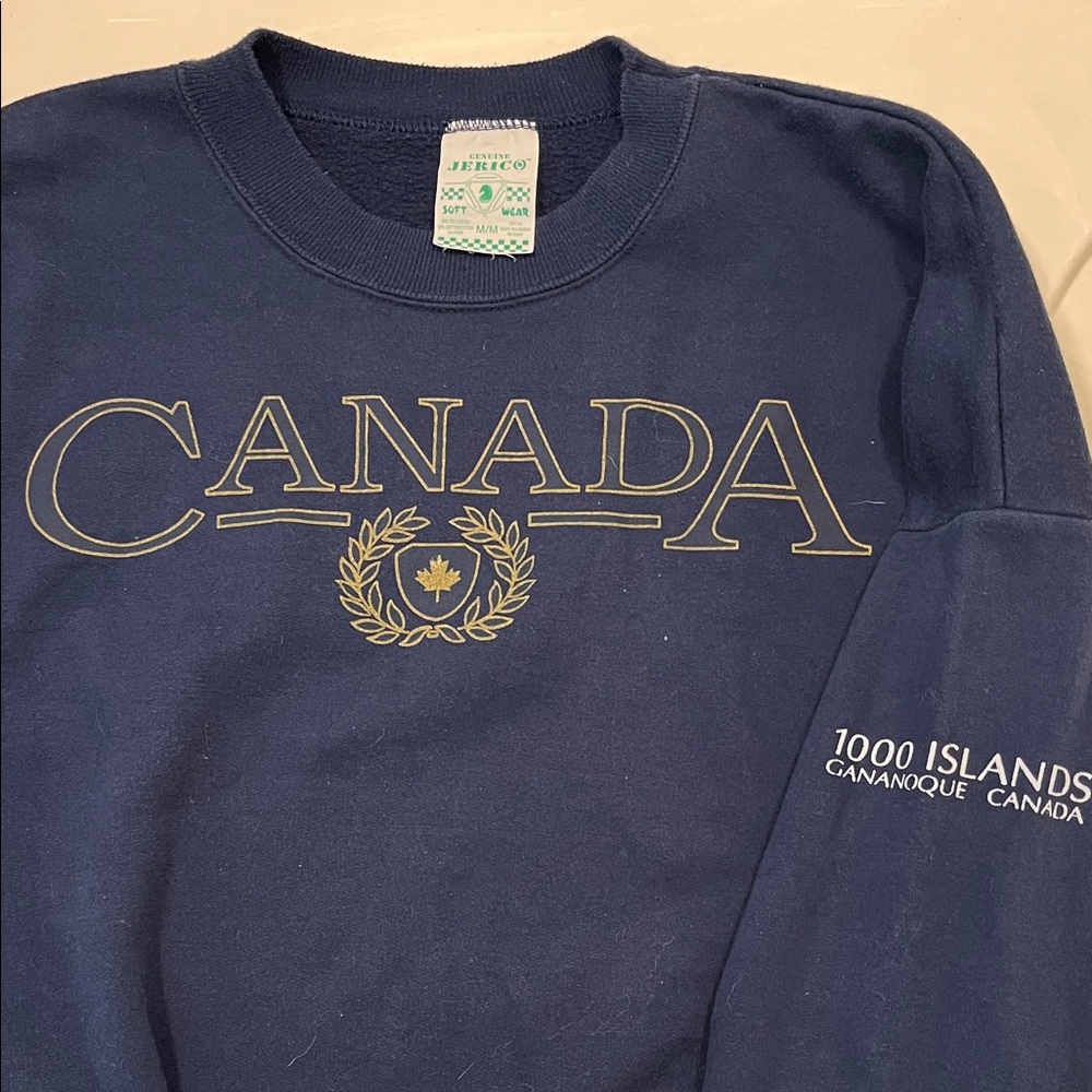 Vintage Navy Blue 1000 Islands Gananoque Canada Crewneck Sweatshirt